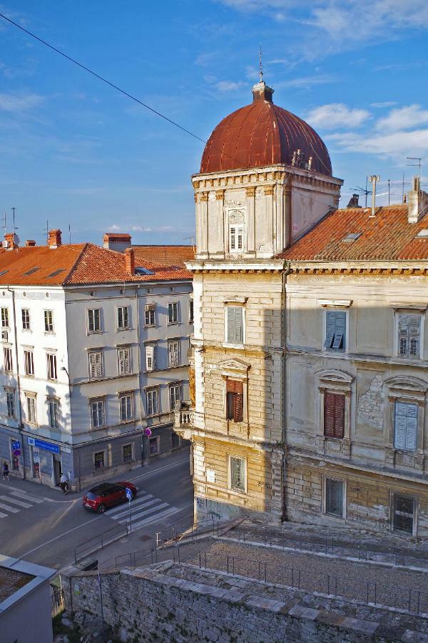 Lola App In City Center, 4+1 Pax Пула Экстерьер фото