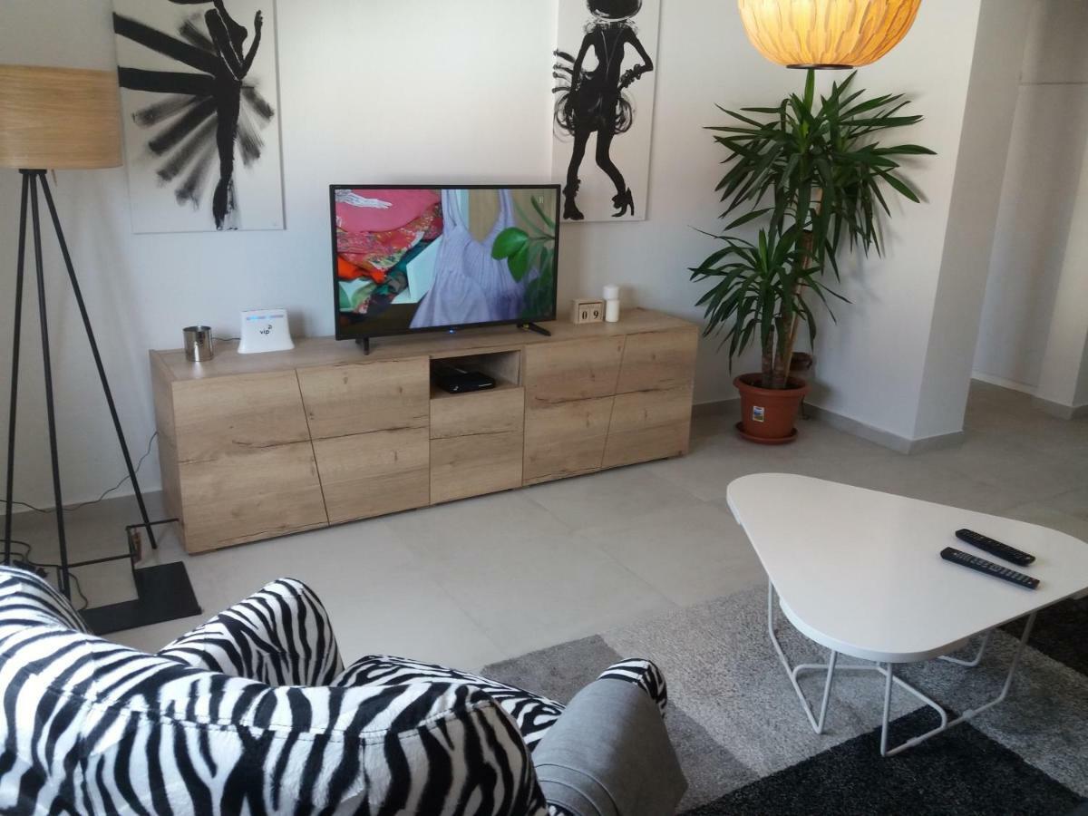 Lola App In City Center, 4+1 Pax Пула Экстерьер фото